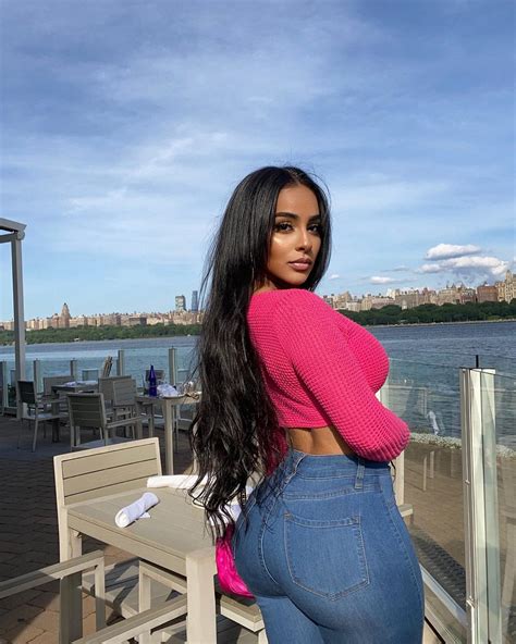 Omaha, NE raised/NJ residing model, Ayisha Diaz, sits down with DJ Smallz and reveals her strangest booking request thus far as well as the most amount of mo...