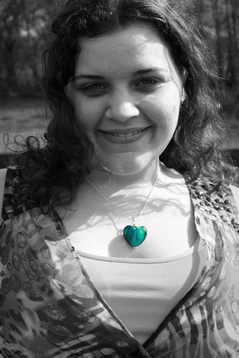 Ayla Deniz Facebook. 