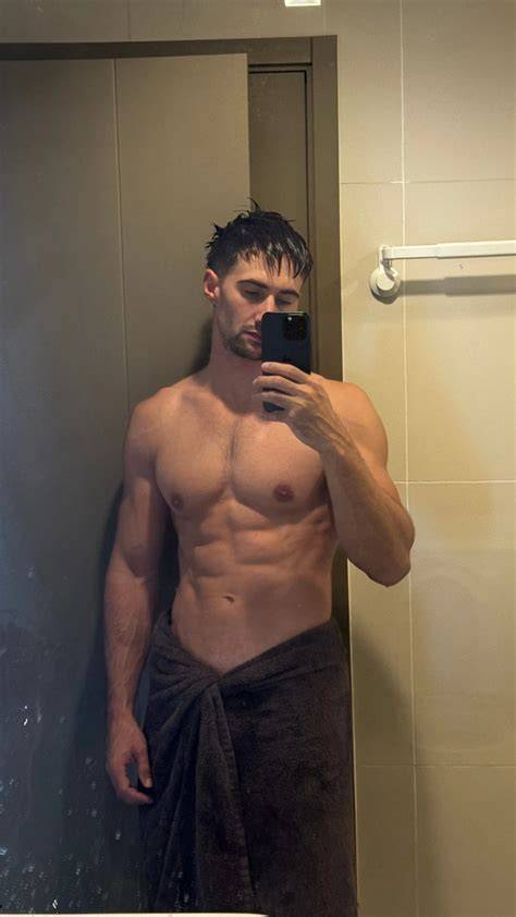 Azaroso Onlyfans Xxx