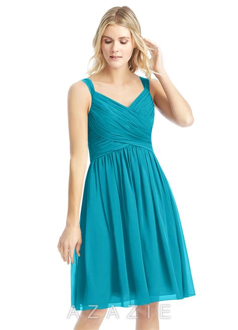 According to multiple studies, the average bridesmaid’s dress costs $208. Azazie offers a large collection of trendy for less than the average cost of bridesmaid dresses. Fall in love with dresses for the whole party starting at $79.. 