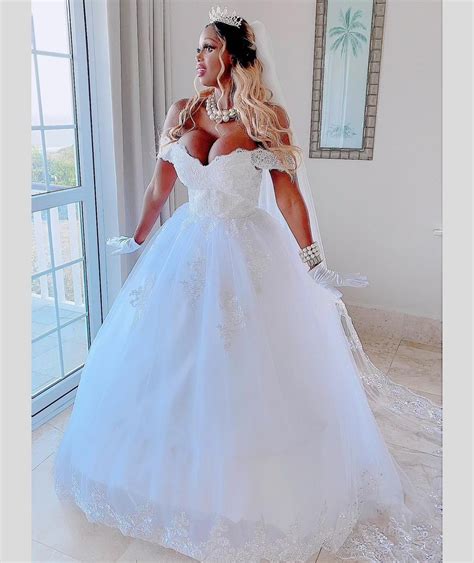 Azeeenbarbie Onlyfans Leak