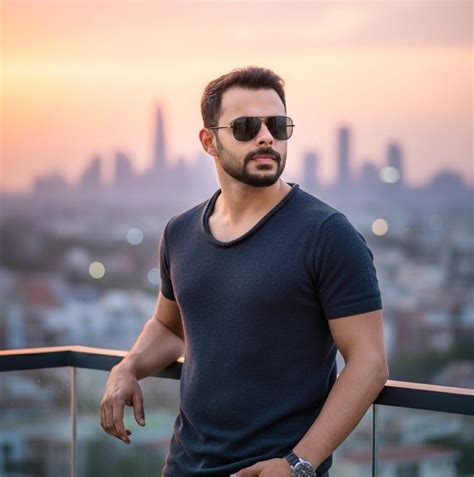 Aziz Nuroglu Profiles Facebook. 