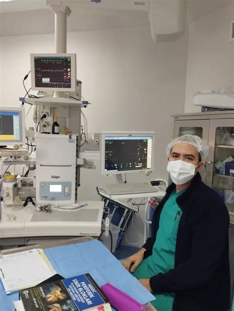 Azmin adı; Ayşe Hatun Bu otelin patronu da tüm çalışanları da. 