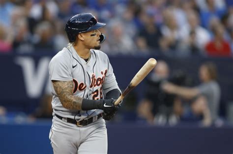Báez benched as Tigers beat Jays 3-1, end 6-game skid