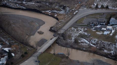 B.C. aware of dike problems before destructive flooding in 2021, documents show