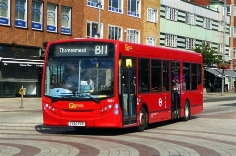 B11 bus schedule. Things To Know About B11 bus schedule. 