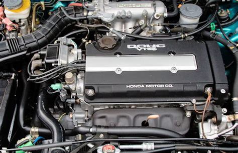 The "features" of a 1.8L B18 N/A engine b