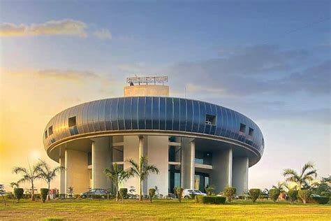 Babasaheb Bhimrao Ambedkar University - raincitystudios.com