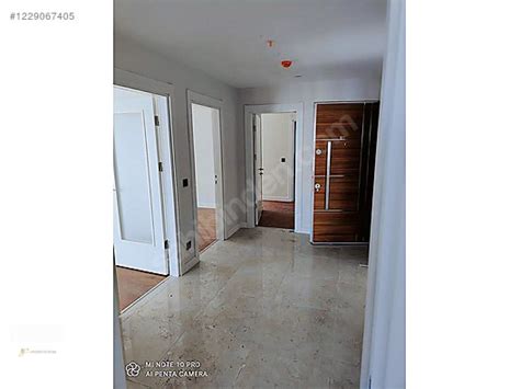 BAHÇEŞEHİR VADİTEPE GÖL EVLERİ SİTESİ BOŞ 3+1 200 M2 DAİRE.