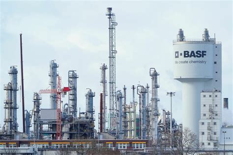 BASF France - Fabrication de produits chimiques, 176 Rue Montmartre ... - muktibox.com