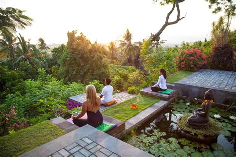 BASUBU 4 Day Wellness Retreat in Bali - Yoga, Life & Culture