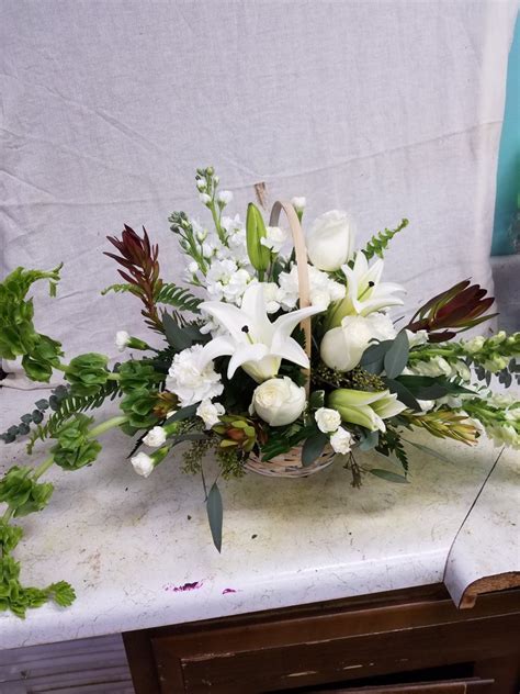 BATES RAINTREE FLORIST - 57 Photos - 7235 E Brainerd …