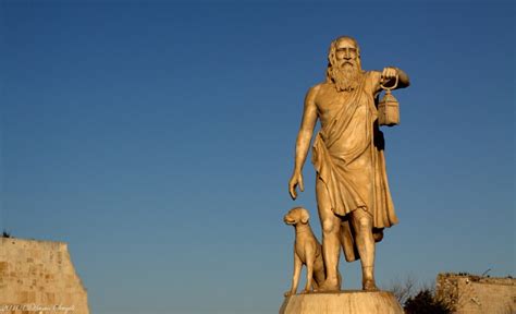 BATILI BİR YOGİ; SİNOPLU DİYOJEN Feniks Dergi.