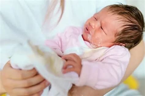 bayi baru lahir nafas berbunyi - elchoricharrua.com