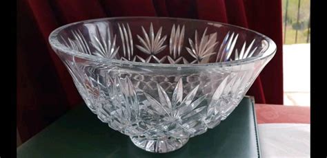 BEAUTIFUL CUT GLASS CRYSTAL FRUIT / TRIFLE BOWL ON …