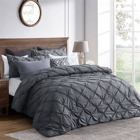 Bedding - The Most Important Material in Your Worm Bin? - raincitystudios.com
