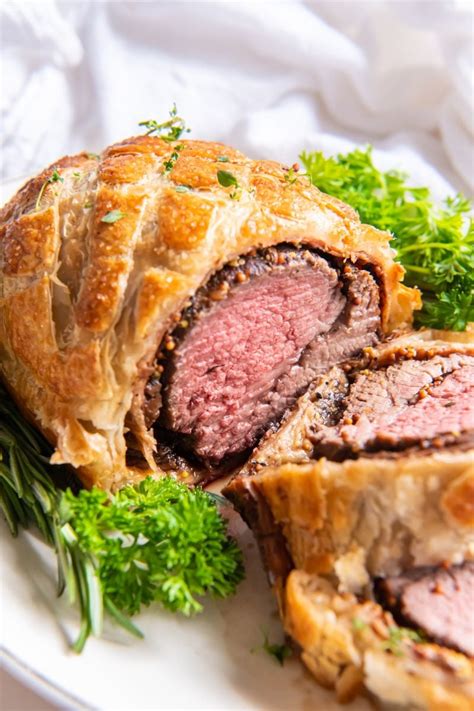 BEEF WELLINGTON -- NO MUSHROOMS recipe Epicurious.com