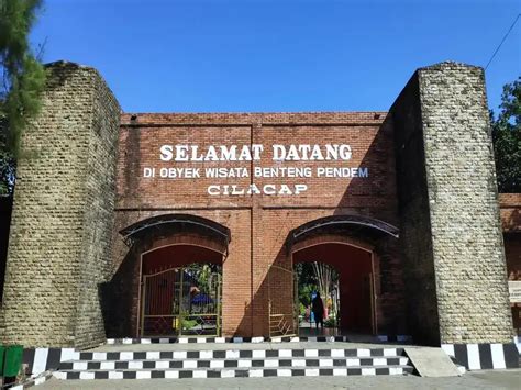 Benteng Pendem Cilacap, dari benteng pertahanan jadi wisata ... - wintechmobiles.com