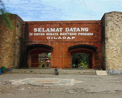 Benteng Pendem Cilacap: Sejarah dan Wisata - wintechmobiles.com