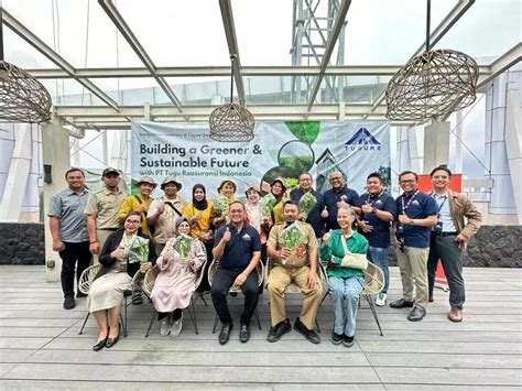 Bercocok Tanam di Atap Gedung - Kompas - raincitystudios.com