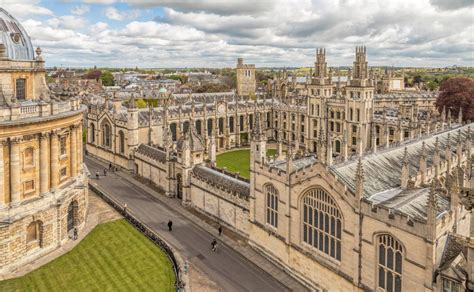 Berdirinya Universitas OF OXFORD Sebagai Kampus Terbaik - wintechmobiles.com