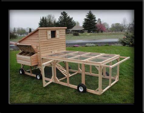 Best 21 Portable Chicken Coops and Tractors (Plans - raincitystudios.com