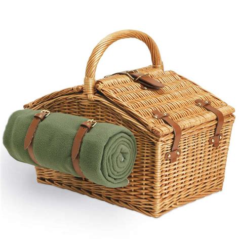 Best Picnic Accessories: Baskets, Blankets & Supplies … - raincitystudios.com