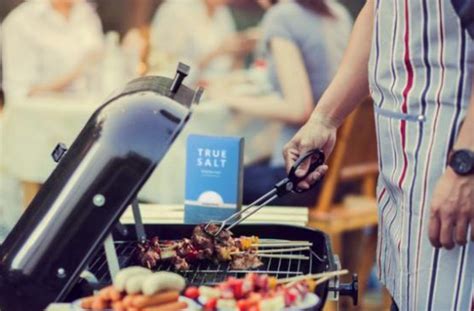 Best Salting and Seasoning Techniques for BBQ - True … - wintechmobiles.com