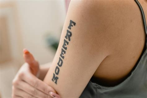 Best Script Font Styles for Tattoos: 21 Top Picks - muktibox.com
