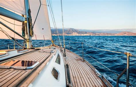 Best Time to Sail | Top Yacht Charter Destinations by … - wintechmobiles.com