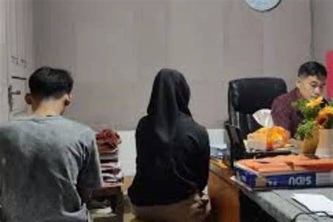 BIDAN MESUM hotel ML & milf Korea bugil kelas pemula haru flashback legendaris mesin penghancur analisis lirik viral image 1