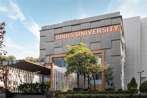 BINUS UNIVERSITY - wintechmobiles.com