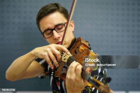 Biola - Harga Terbaru April 2024 - muktibox.com