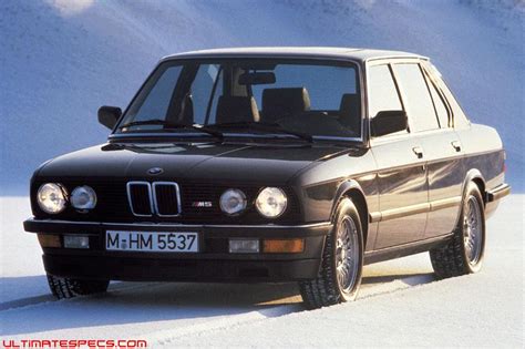 BMW E28 5 Series M535i Specs - Ultimate Specs