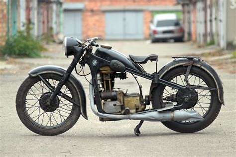 BMW R35 motorcycle restoration project. Frame No. 309736 Eng... - muktibox.com