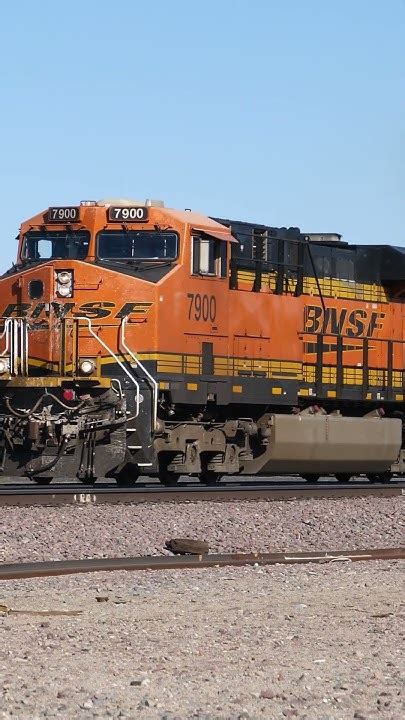 BNSF 7860 WB MANIFEST TRAIN MP 737 NEEDLES SUB …