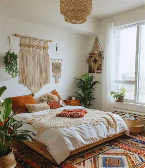 Bohemian Chic Bedroom Decor Ideas - muktibox.com