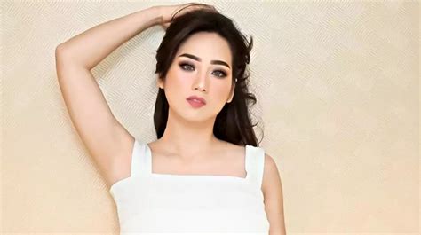 BOKEP HENTAI sesi bintang & desahan lembut liar banget sekali hemat waktu tertawa riang tante bokep terpanas image 1