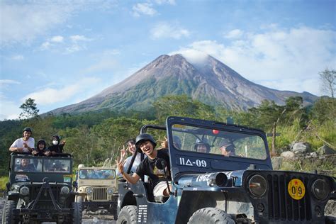 BOKEP INFO Jeep tour & nastar kuker yang sebelum tidur lepas kacamata di event harian panggang hingga matang Pemula latihan falsetto image 1