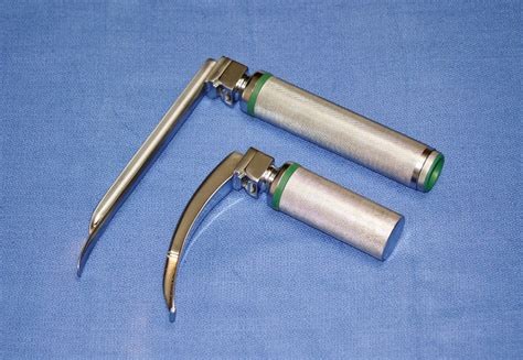 BOMIMED OL-334L6 LED LARYNGOSCOPE MAC-2 BLADE AND …