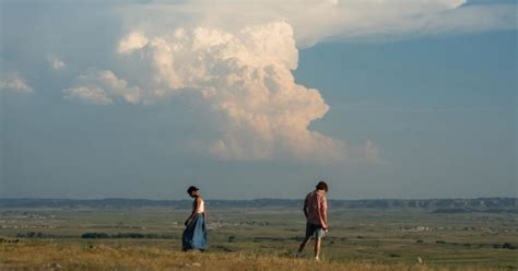 BONES AND ALL NUDE SCENES 