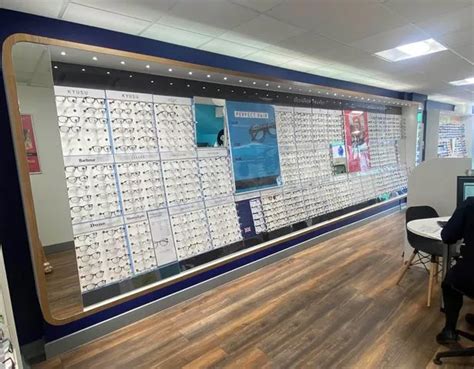 BOOTS OPTICIANS Opening Times in Scunthorpe - FindOpen