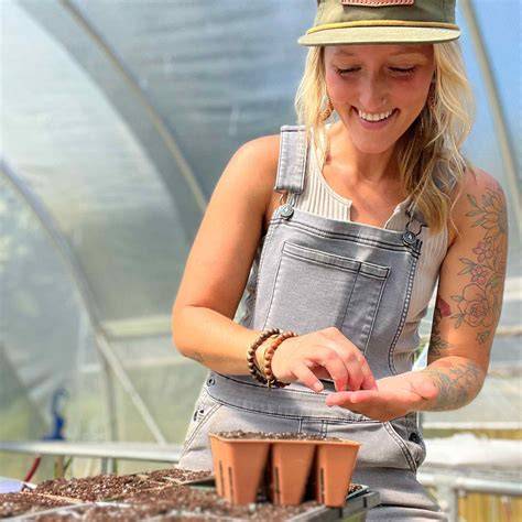 Bootstrap Farmer - raincitystudios.com