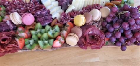 BOUJEE BOARDS: CHARCUTERIE BOARDS & BOXES LLC