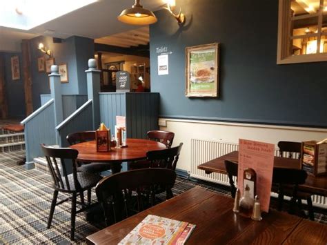 BRADGATE ARMS - 15 Station Road, Leicester, United …