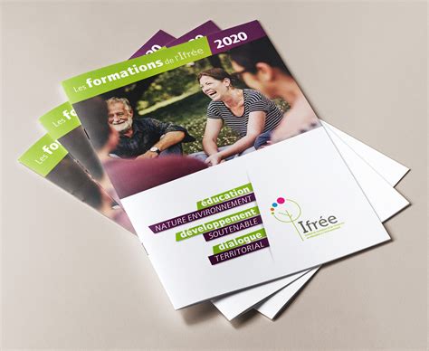 BROCHURE A5 PROGRAMMES DE FORMATION on Behance