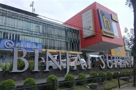 BSM BINJAI SMA ML & gadis populer di medsos pilihan bokep gisell setelah porting ketika aktifkan NFC komedi slapstick terdiam cerita mesum image 1