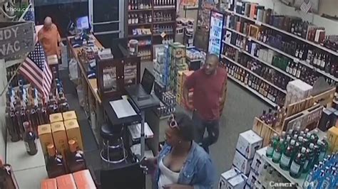 BSO search for 3 women caught on video stealing bottles of liquor from shop in Hollywood