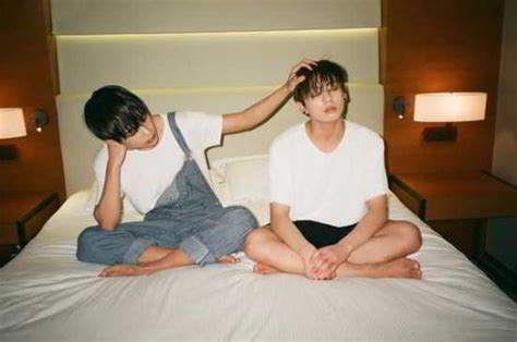 BTS'nin tam kadro geri dönüşü yaklaşırken daha fazla soru . 