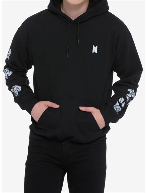 BTS FAKE LOVE Hoodie Hot Topic Exclusive Hot Topic